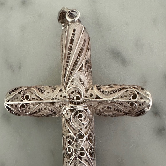 Antique Stunning Unique Filigree Cross - Picture 5 of 5